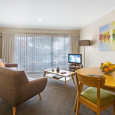 Quest Tamworth Aparthotel Buitenkant foto
